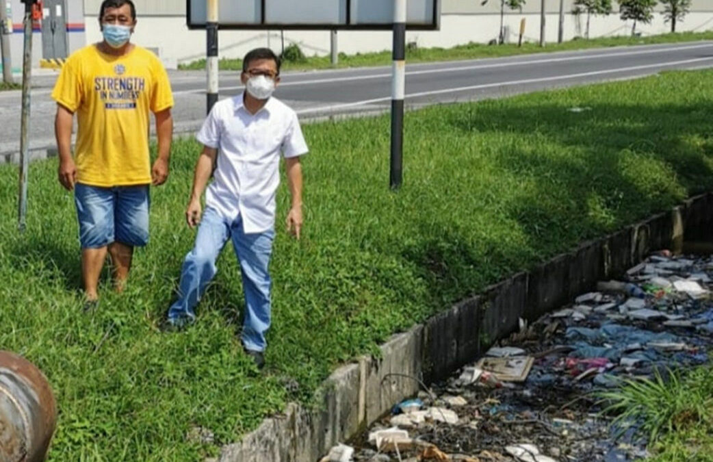 大沟堆积垃圾引发水患 王家兴吁太平市会速清理
