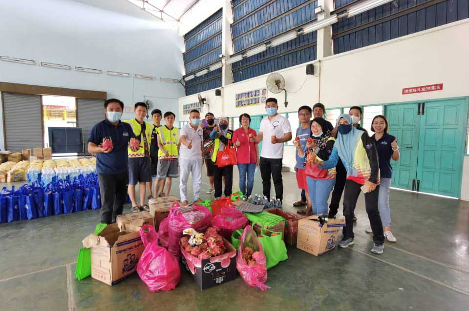 GERAKAN hantar jentera dan bakul makanan, bantu mangsa banjir di Baling Kedah