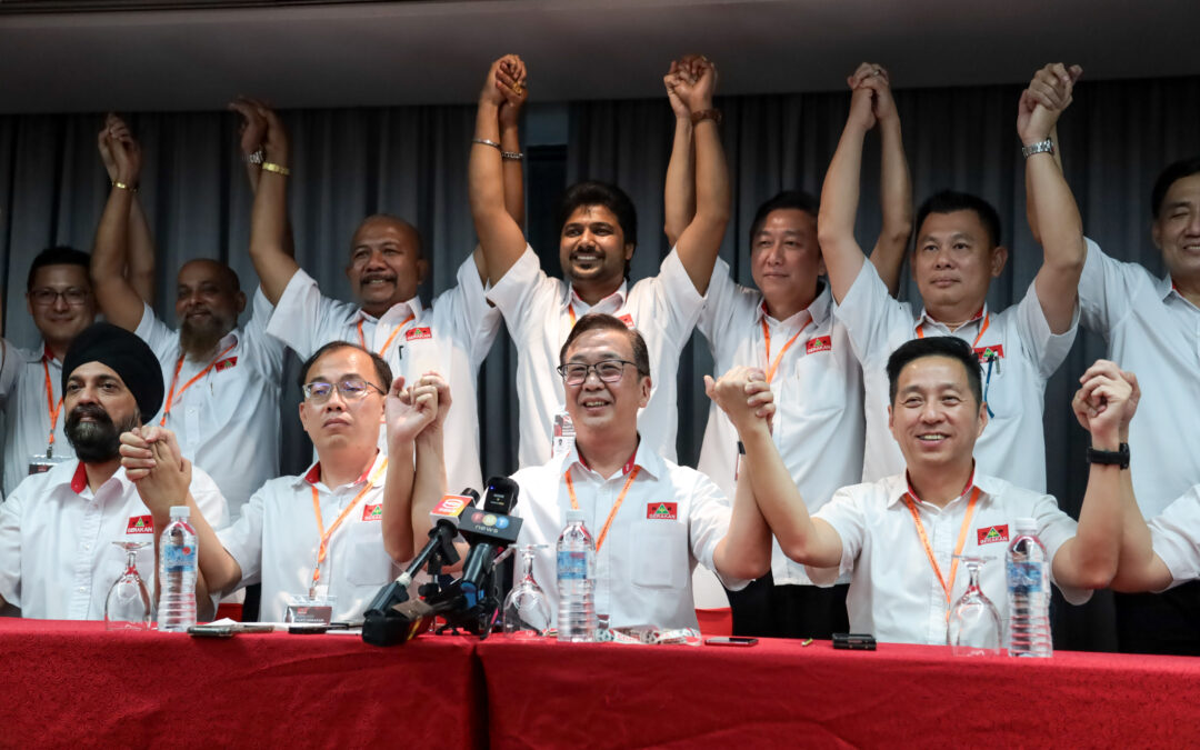 Dominic Lau dan Oh Tong Keong mempertahankan jawatannya dalam GERAKAN